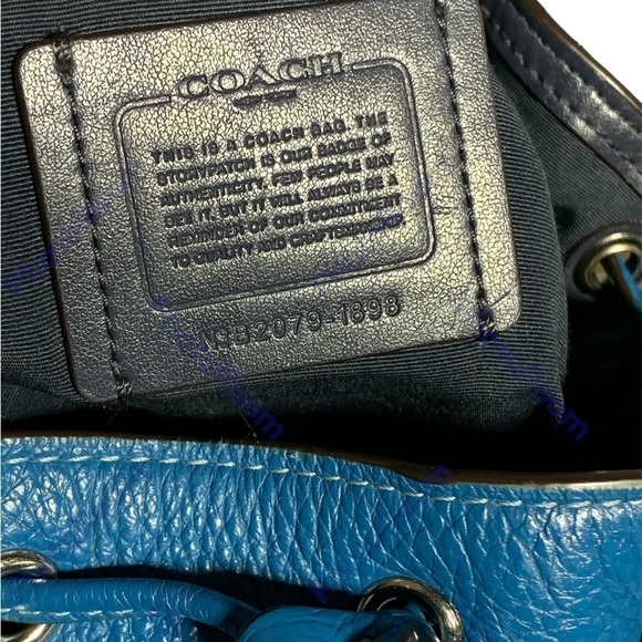 Coach Turquoise Jes Drawstring Horse & Carriage Bucket Bag 8 1/4Lx10Hx5W - Picture 10 of 11